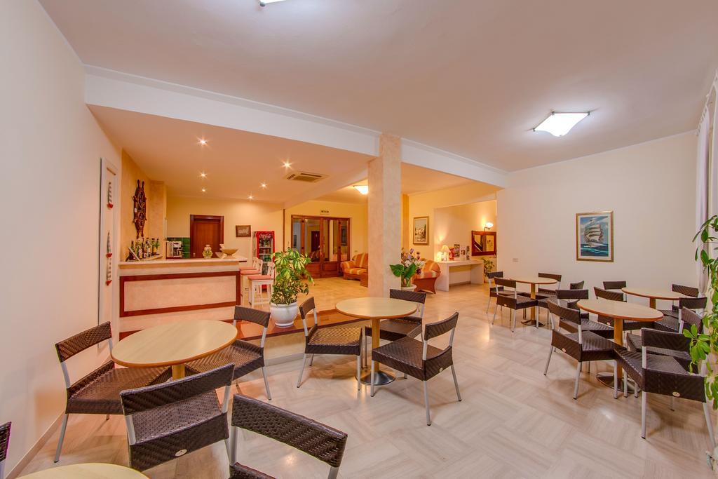 Hotel Del Golfo - Dependance Проккио Экстерьер фото